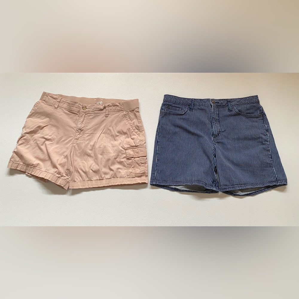 Light Pink Cargo & Blue Striped Lee Shorts Bundle size 16